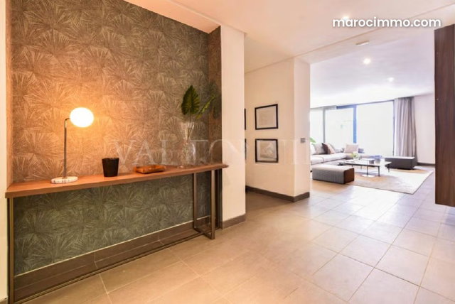 Location luxueux appartement meublé moderne 3chambres avec terrasse, Ain Diab — 3