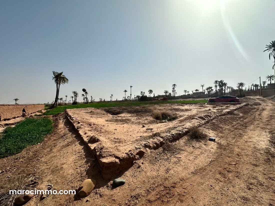 358 m² Plot with Atlas Mountain Views, Palmeraie Marrakech — Marrakesh