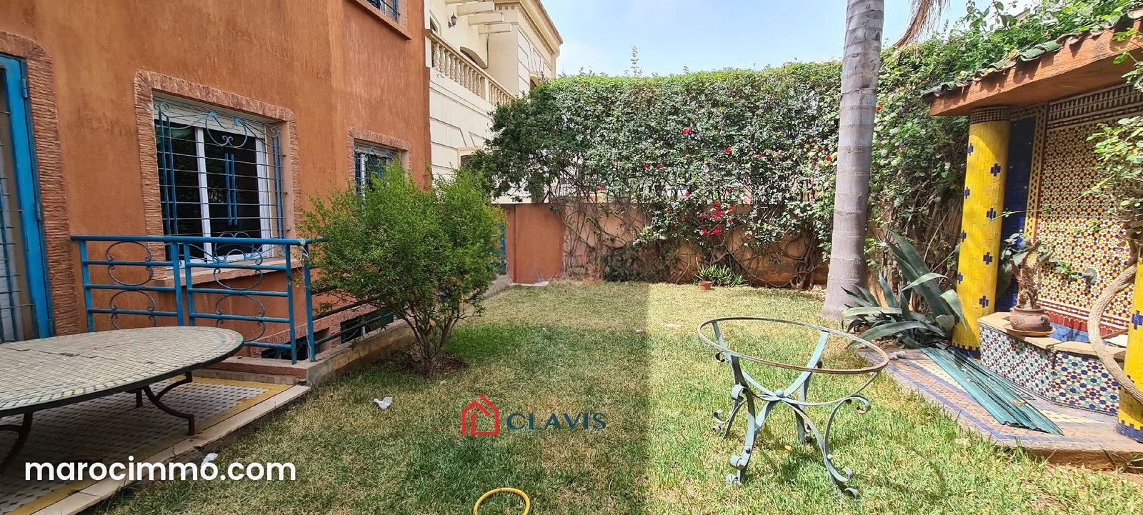 450 m² Villa with Garden and Garage, Sidi Maarouf, Casablanca — Casablanca