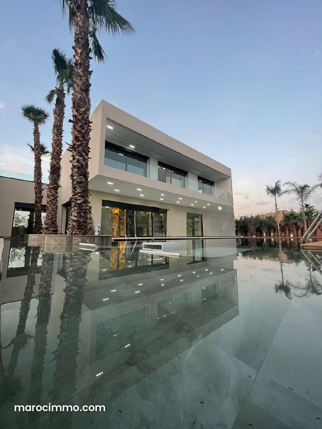 550 m² Villa on a 2,300 m² Plot, Swimming Pool and Atlas Mountain Views, Marrakech Ourika — Marrakesh