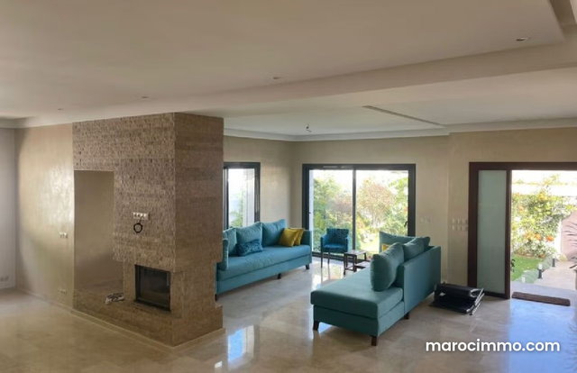 Villa a louer avec jardin situation la montagne surface 1000 m² — 4