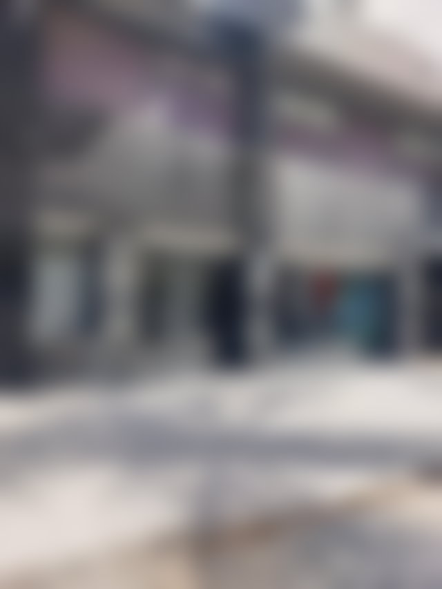 محل تجاري واسع للكراء بمدينا طنجة — 2