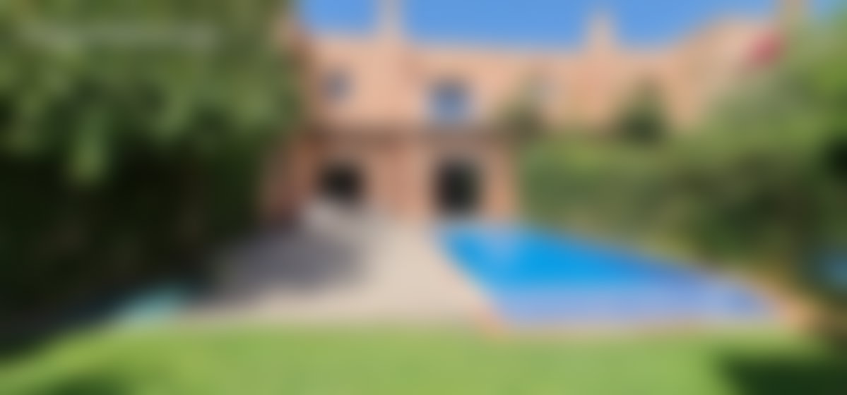 فيلا مفروشة للكراء بطريق أوريكة في مراكش