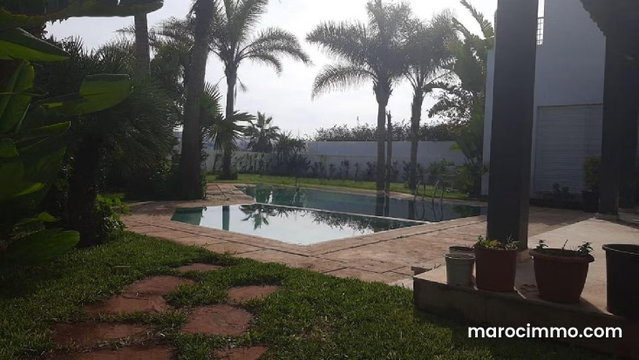 Jolie villa à vendre dar Bouazza 1117m² — 2