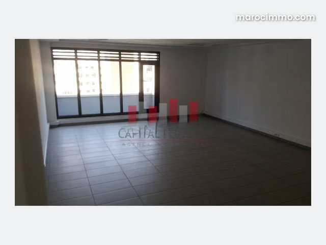 Location Bureau 53 m2 coté rond point d’europe — 3