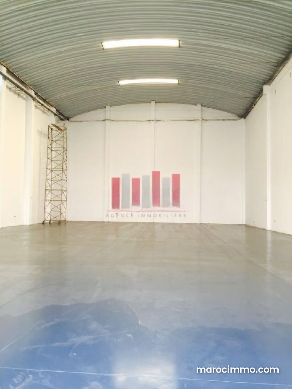 Industrial Warehouse of 680 m2 for Rent in Bouskoura Industrial Zone