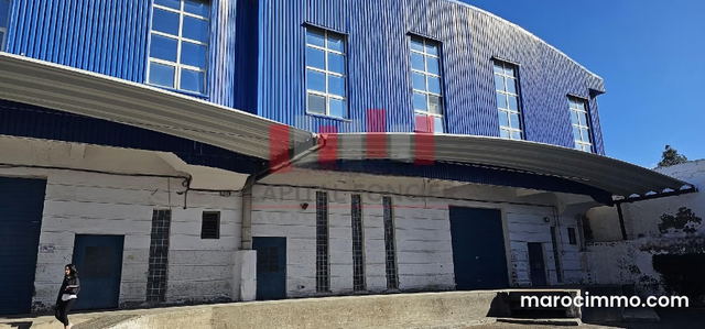 Location Local_industriel 850 m2 Zone industrielle Bouskoura usage stockage uniquement — Bouskoura