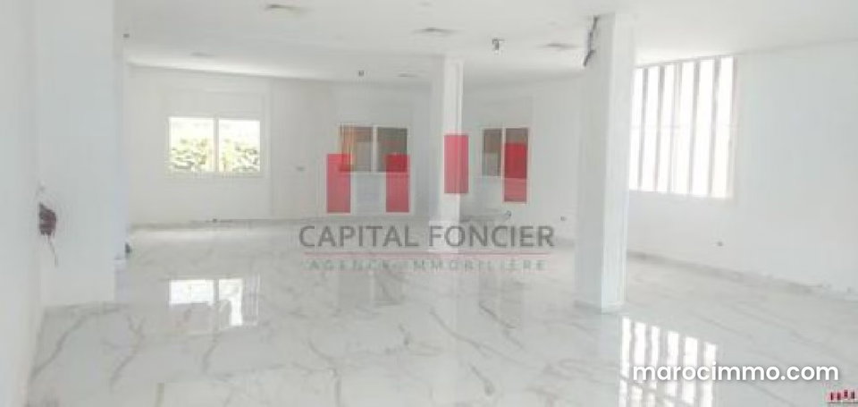 Villa commerciale 520m2 à la location Oasis