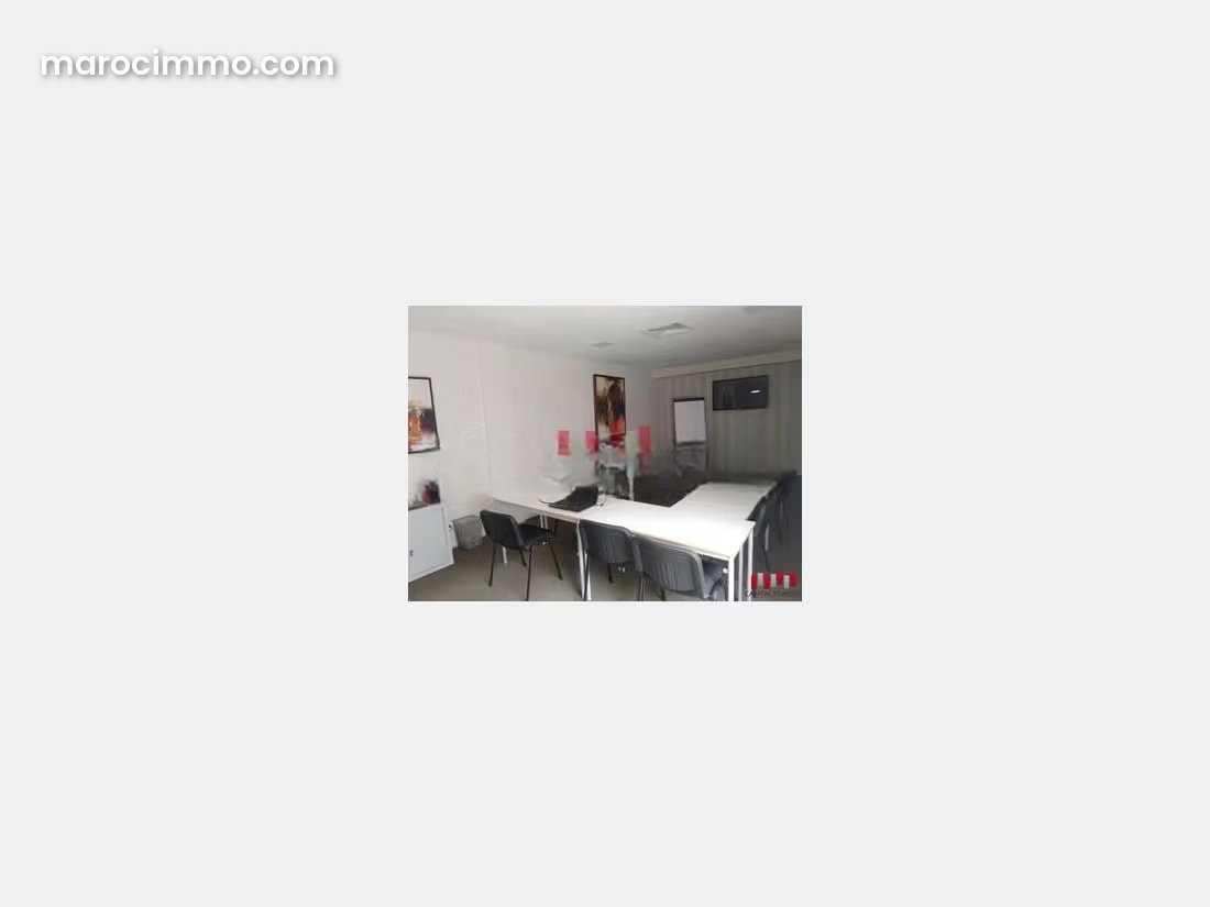 162 m² Office for Rent, Lissasfa, Casablanca, Fully Fitted and Air-Conditioned — Casablanca