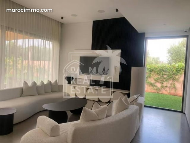 Top Deal Luxury Ground-Floor Villa for Sale — 4