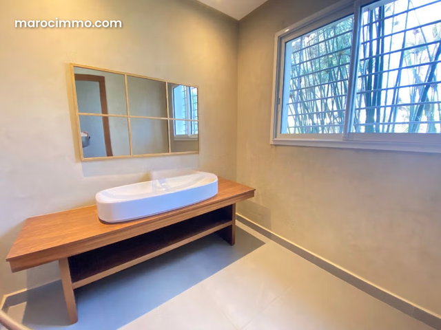 Luxury Villa with Central Heating and Private Pool in Rabat — 4