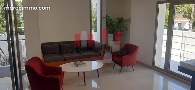 Villa a usage professionnel en plein quartier Anfa de 480 m de surface exploitable a la location — 3