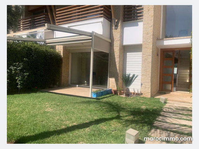 Villa à vendre à Bouskoura CGI — 2
