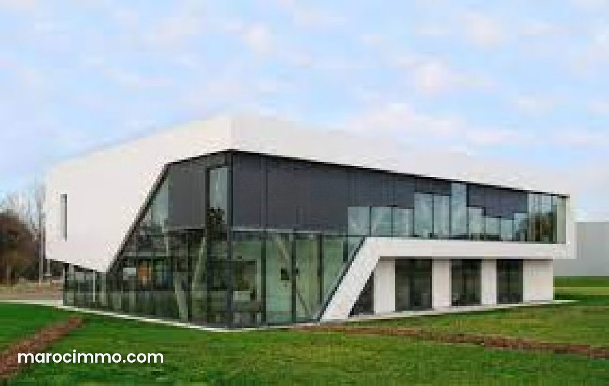 A vendre villa usage bureau 900M²