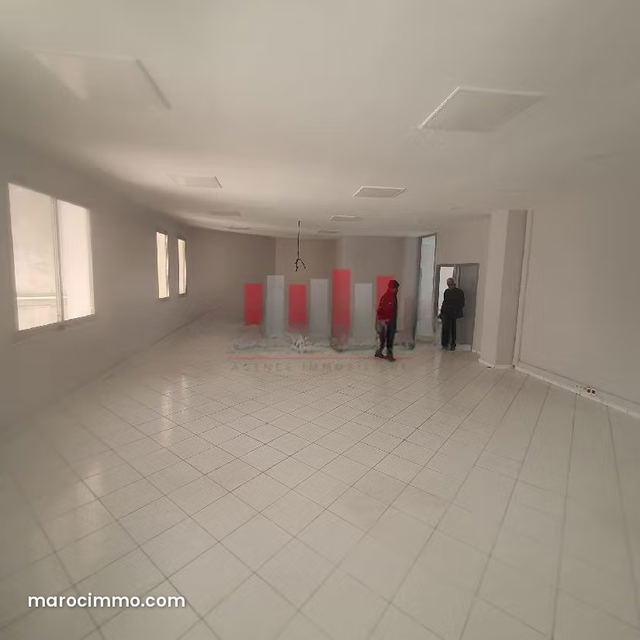 Plateau bureau de 270m2 à la location centre ville — Casablanca