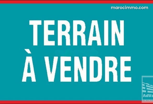 DV. 341: Terrain en R4 FB4 à l’Hermitage: — 2