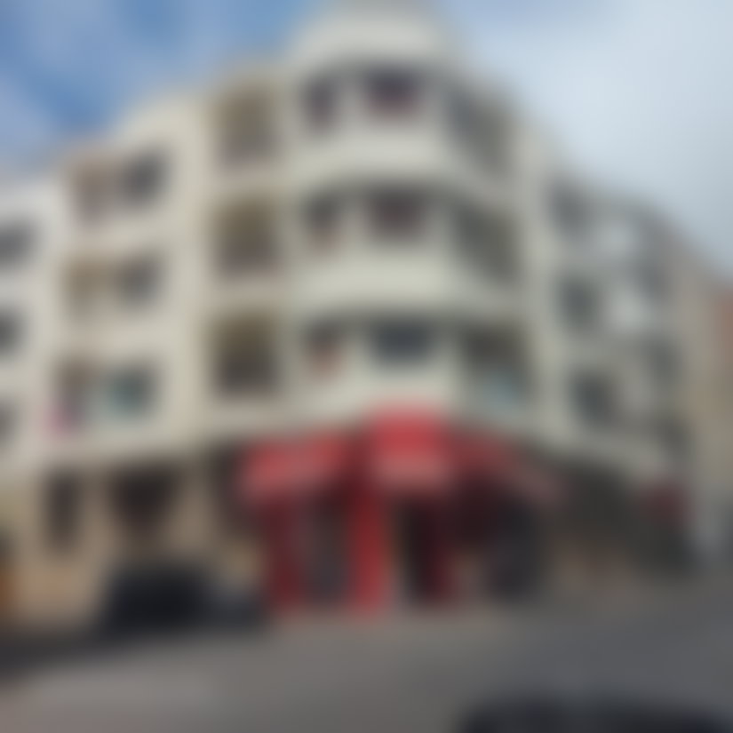 شقة فسيحة بإضاءة جنوبية في حي فونسيير بالدار البيضاء