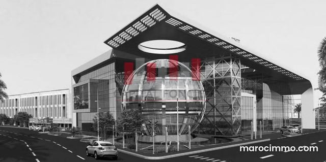 Villa commerciale de 790 m de surface de terrain al a vente en plein rue atlas au CIL — الدار البيضاء