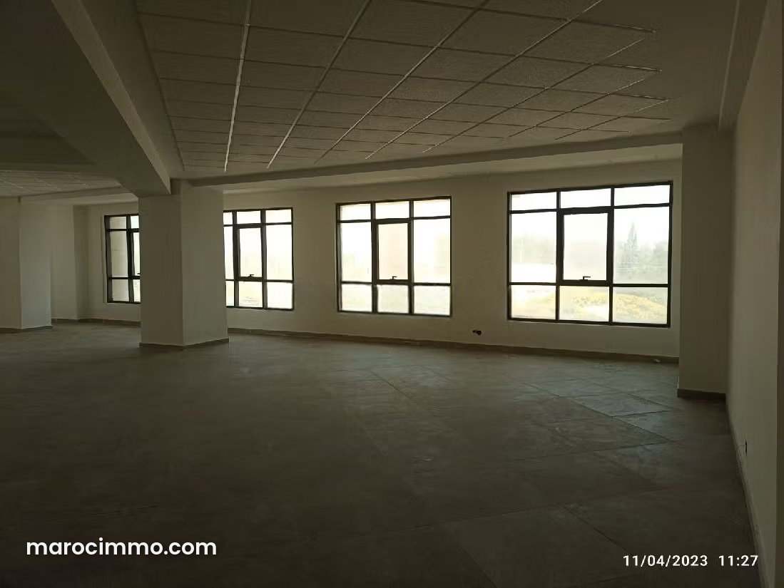 Bureau 262 m² avec ascenseur, Sidi Maarouf, Casablanca — Casablanca
