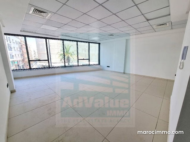 DL. 766: Plateau bureau à Yacoub El Mansou — 4