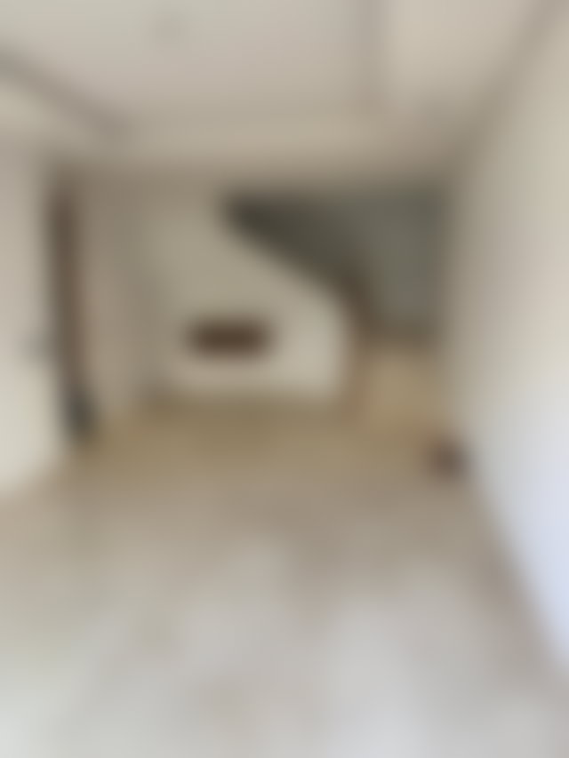 Duplex rez, de, jardin avec piscine à Bouskoura centre — 2