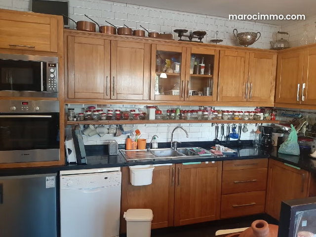 Villa a vendre sur 3 niveaux résidence sécurise — 4