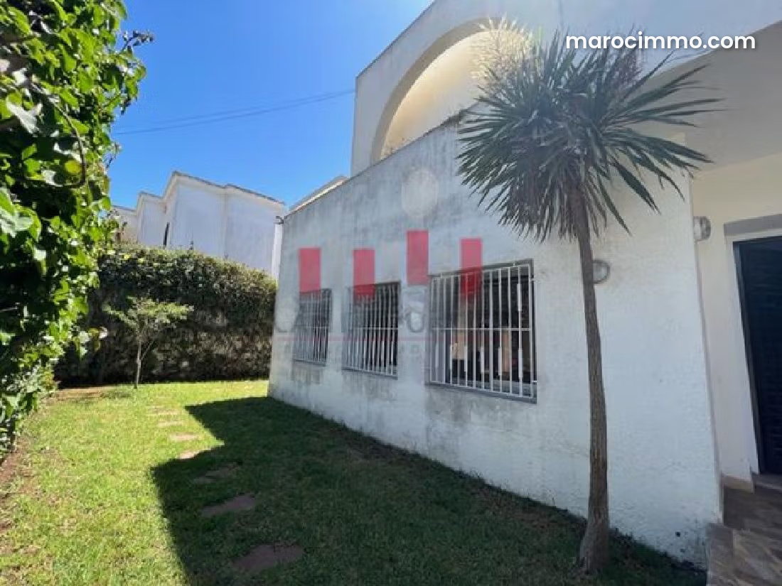 468 m² Villa to Renovate, C.I.L., Casablanca, Great Potential — Casablanca