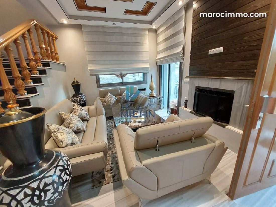 Villa meublée 400 m², 4 chambres, jardin et terrasses, Jbel Kbir — Tanger