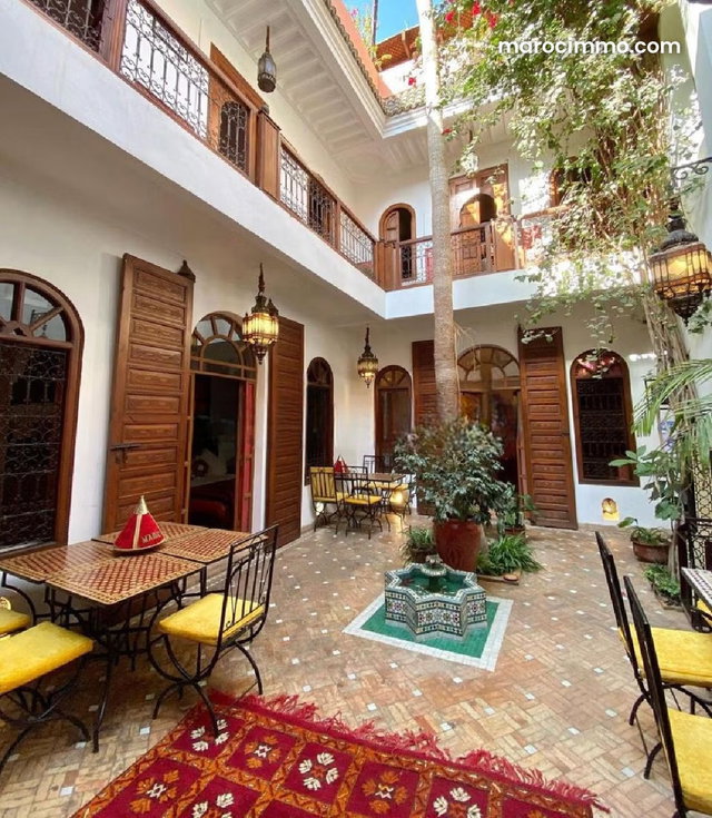 Vente Riad Maison D’hote Rénové Titré 260m² hab avec 6 chambres À Bab Doukala Médina Marrakech — 3