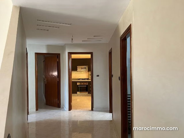 Joli Appartement à Vendre au Centre Ville — 2