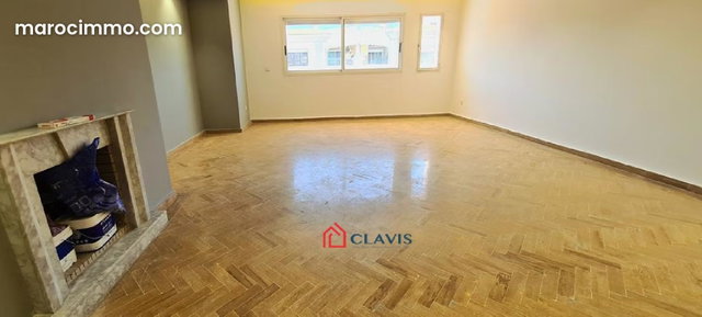 Beautiful Racine Apartment for Rent — 4