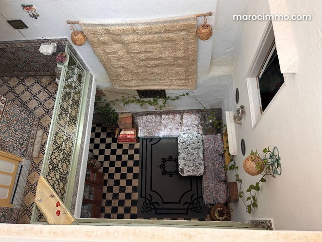 Top emplacement/ Riad à rénover, possibilité 5 chambres — 4