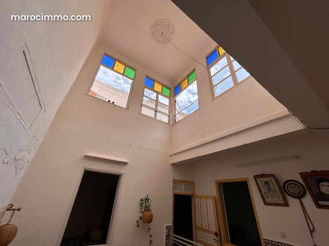 Top emplacement/ Riad à rénover, possibilité 5 chambres — 3