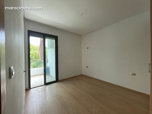 Beautiful Golf-Front Apartment for Rent in Bouskoura — 3