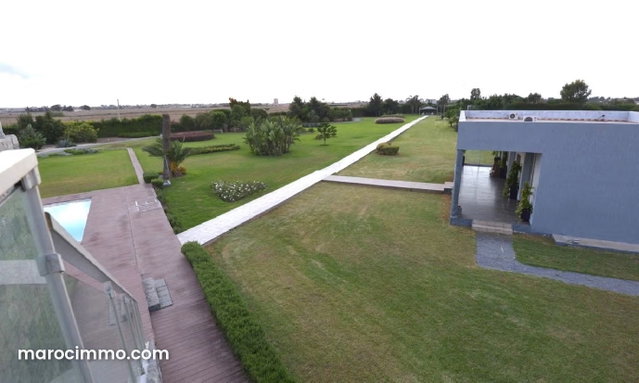 Joli villa avec piscine a vendre 18465m² — 3