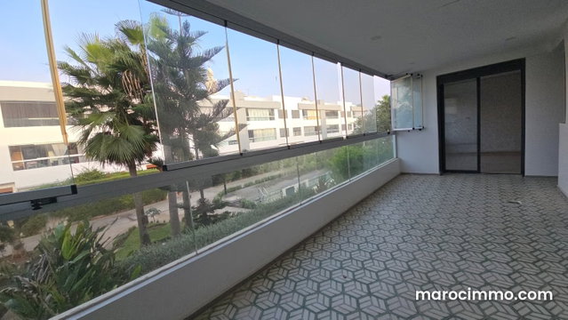 Beautiful South-Facing Terrace Apartment for Rent - VACANT — 2