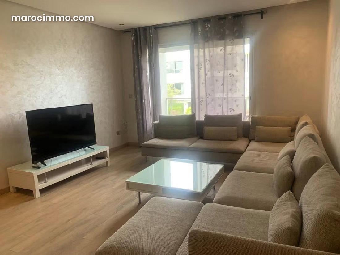 Appartement meublé avec terrasse à Bouskoura centre — Bouskoura