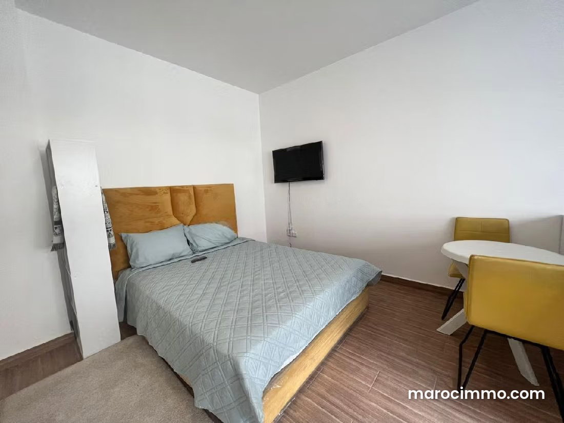 Studio meublé à louer Haut Agdal Rabat, lumineux et prêt à vivre — Rabat
