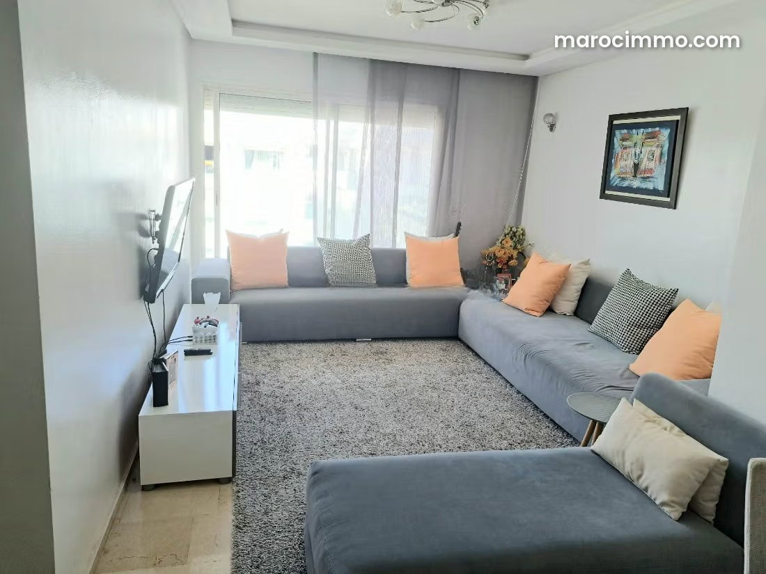 Top-Floor 5-Room Apartment in El Manar El Hank, Casablanca — Casablanca
