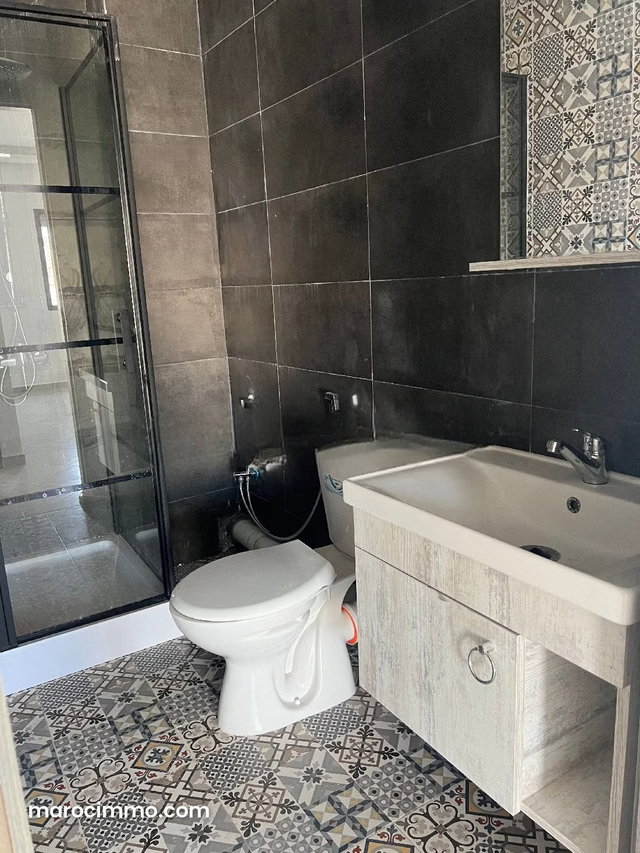 Bel appartement a louer — 3