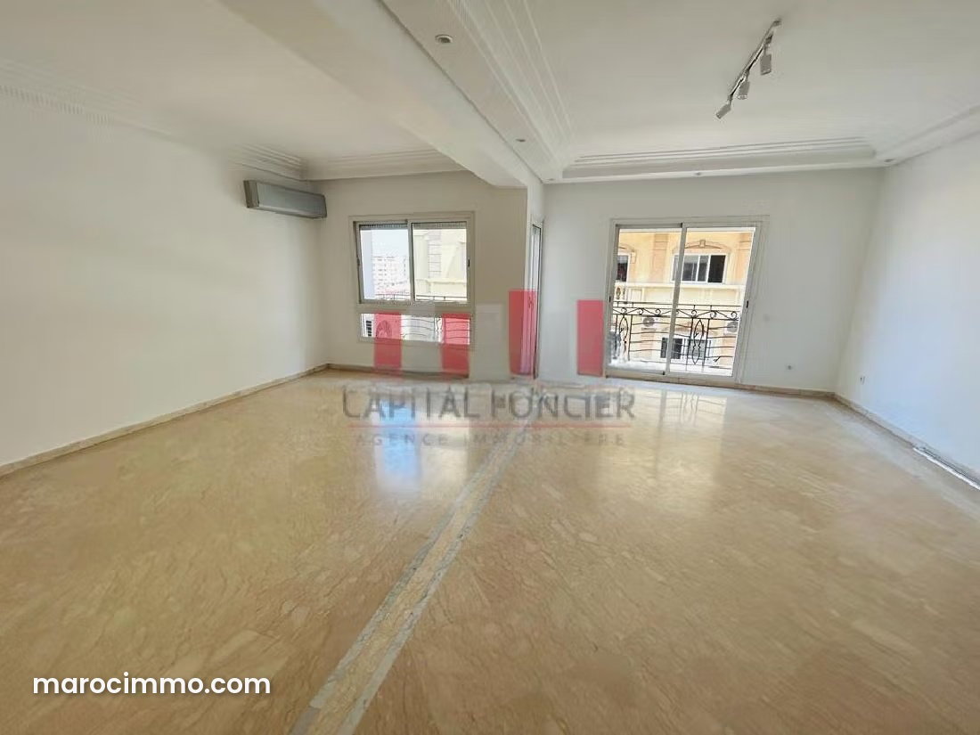 Brand-New 3-Bedroom Apartment in Casablanca Finance City — Casablanca