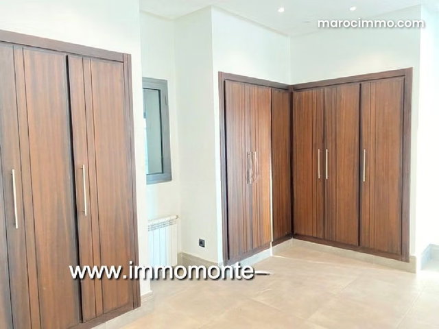 Luxury New Villa for Sale in Souissi Quarter — 3