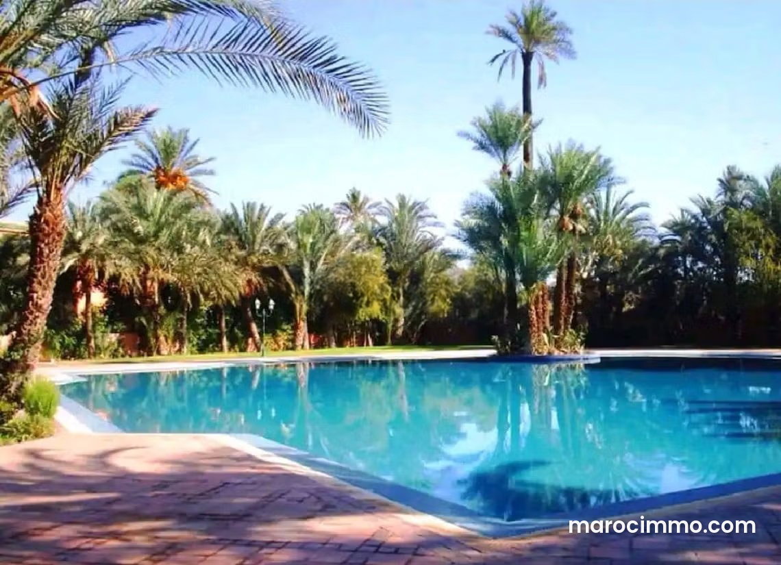 Appartement meublé avec piscine et vue montagne à la Palmeraie — Marrakech