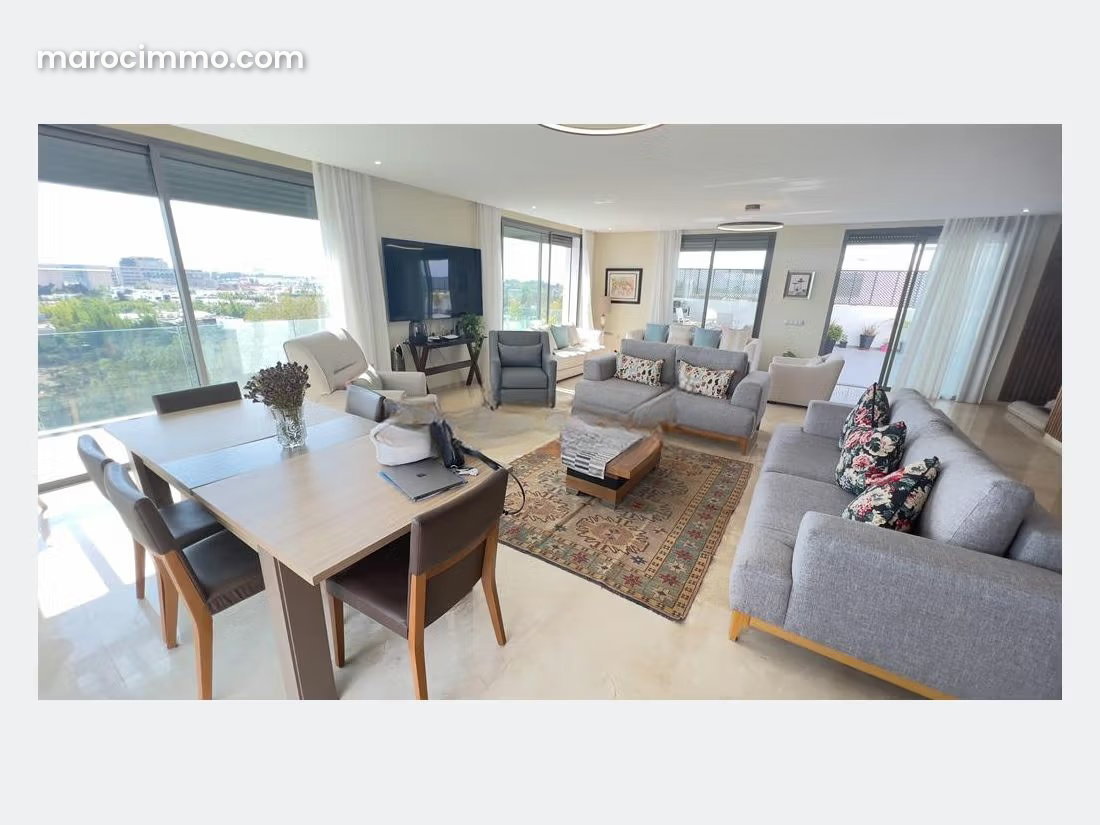480 sqm penthouse with swimming pool and terraces, Souissi, Rabat — Rabat