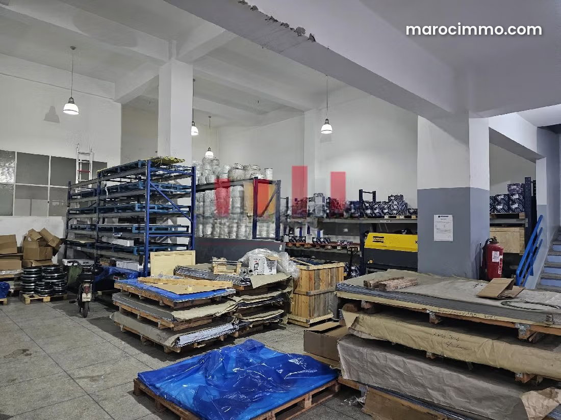 Immeuble professionnel 2700 m², Ain Sebaa, Casablanca — Casablanca