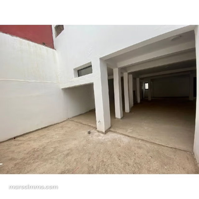 Local commercial proche de l'avenue Hassan 2 — 5