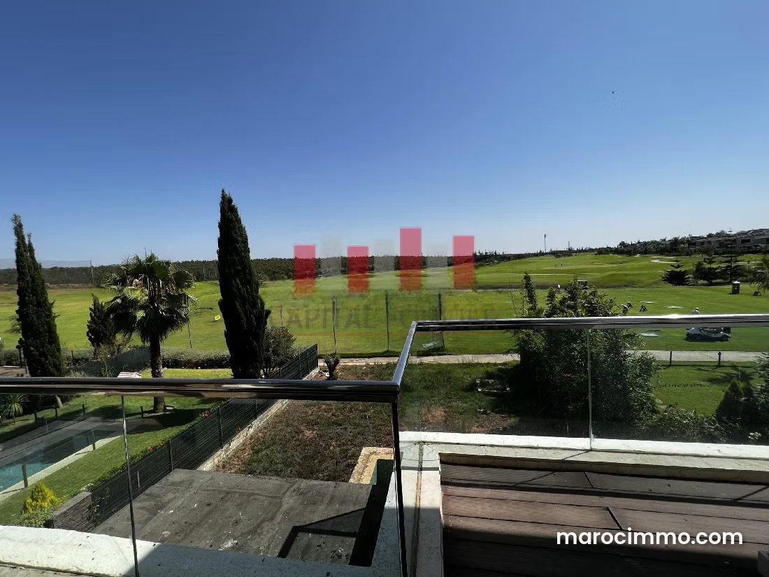 160 m², 4-Bedroom Apartment with Pool, Central Bouskoura — Bouskoura