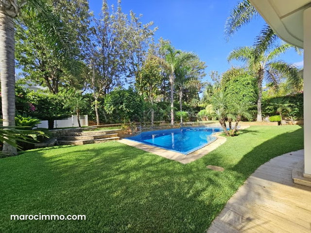 Location superbe villa 1000m2 4suites avec piscine Californie, Casablanca — 2