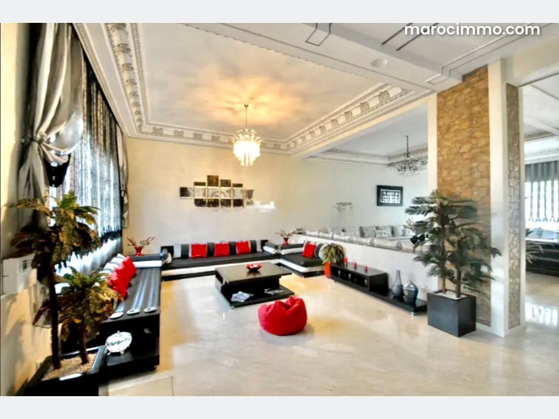 300 m² Villa, 4 Bedrooms, Laimoune, Casablanca for Sale — Casablanca