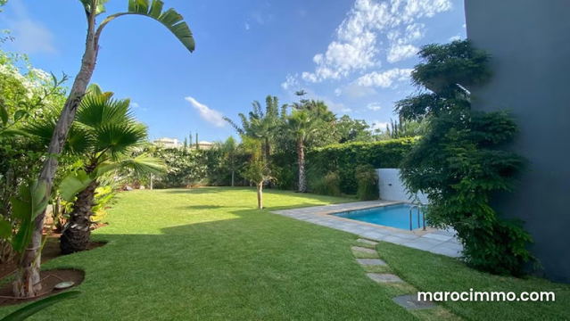 Belle villa à bouskoura à vendre avec piscine 720 m² — بوسكورة